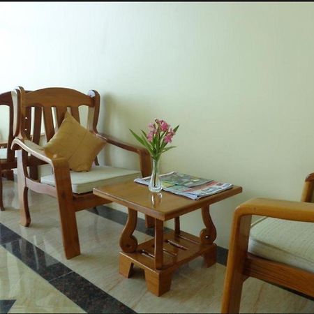 Apex Hotel Naypyidaw Exterior foto