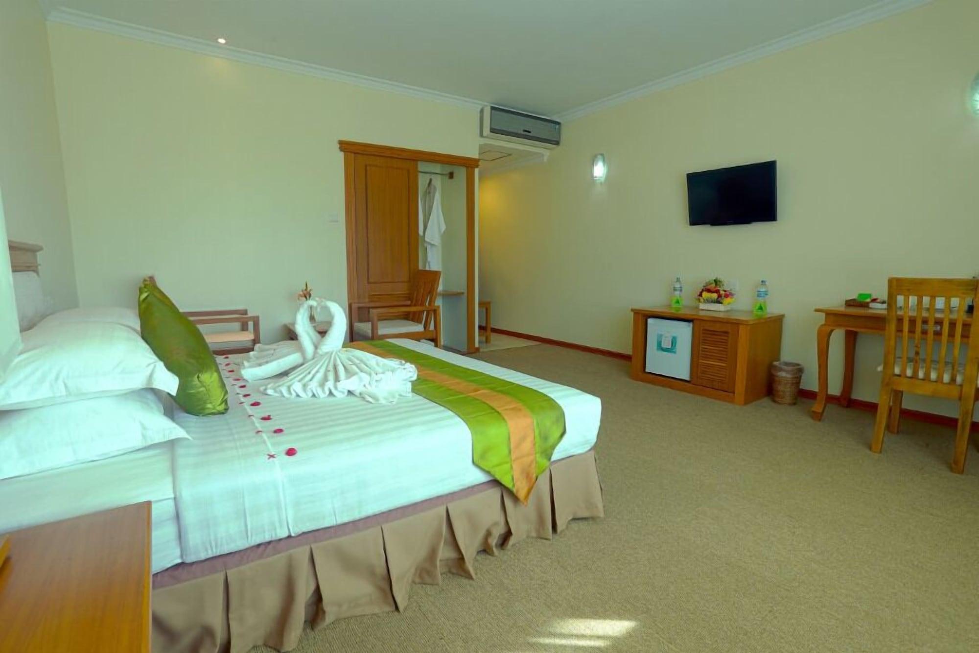 Apex Hotel Naypyidaw Exterior foto