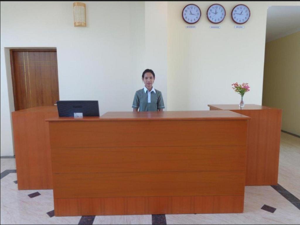 Apex Hotel Naypyidaw Exterior foto